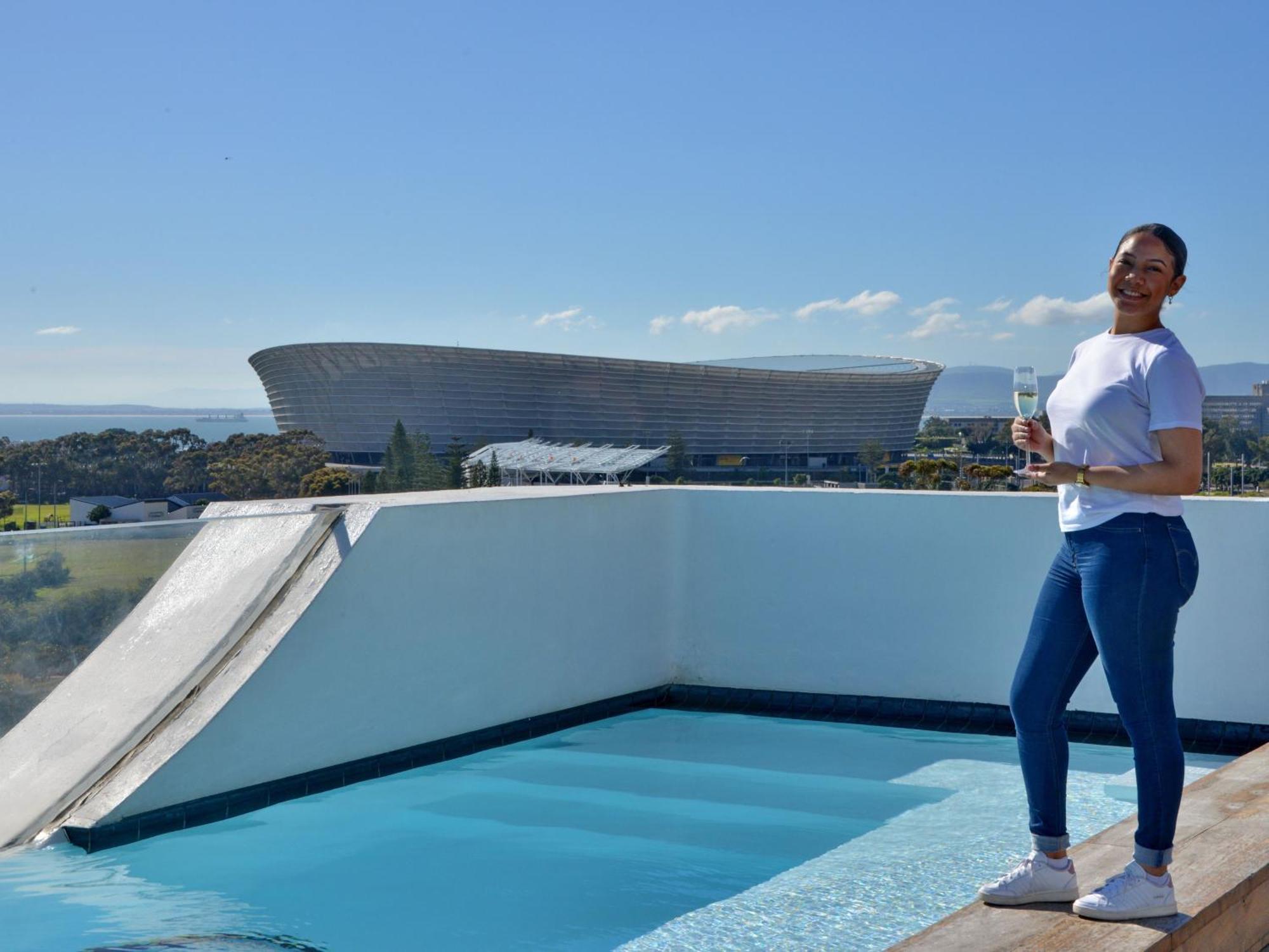 Anew Hotel Green Point Fokváros Kültér fotó