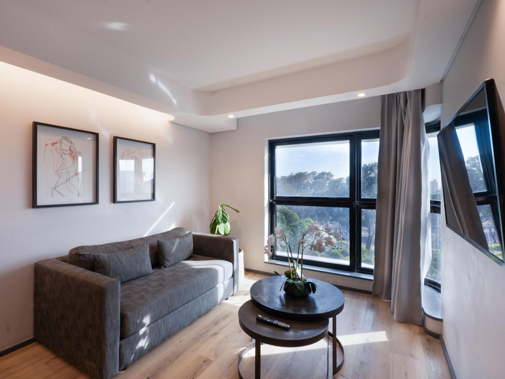 Anew Hotel Green Point Fokváros Kültér fotó